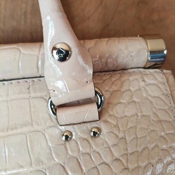 KATE SPADE NEW YORK Knightsbridge Constance Croc Embossed Leather Tote purse - Picture 5 of 11